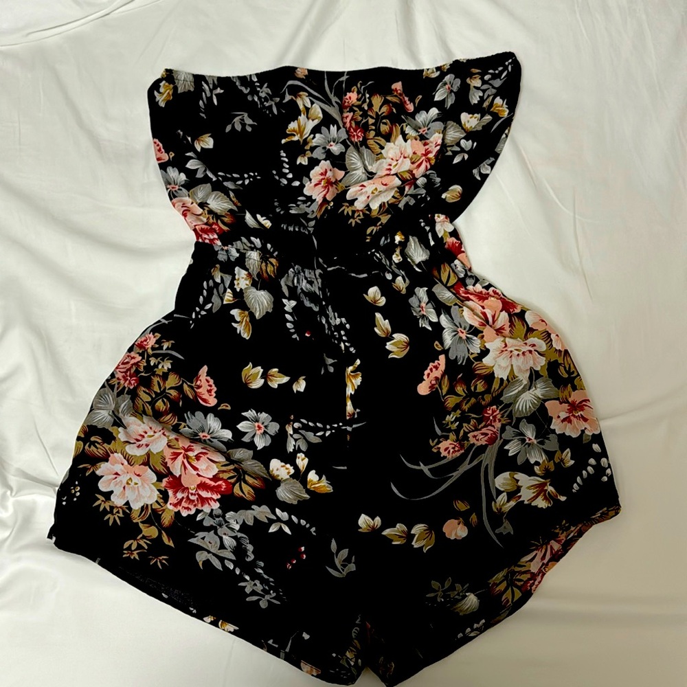 this romper is originally from SHEIN for $4.88.